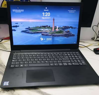 Lenovo Ideapad i3 8Gen