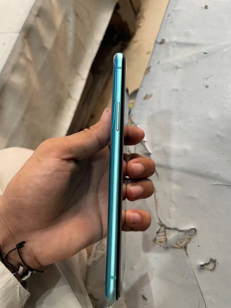One Plus 8T 5