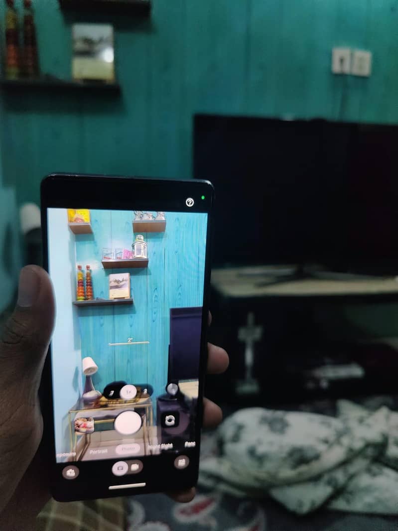 Google Pixel 7 5