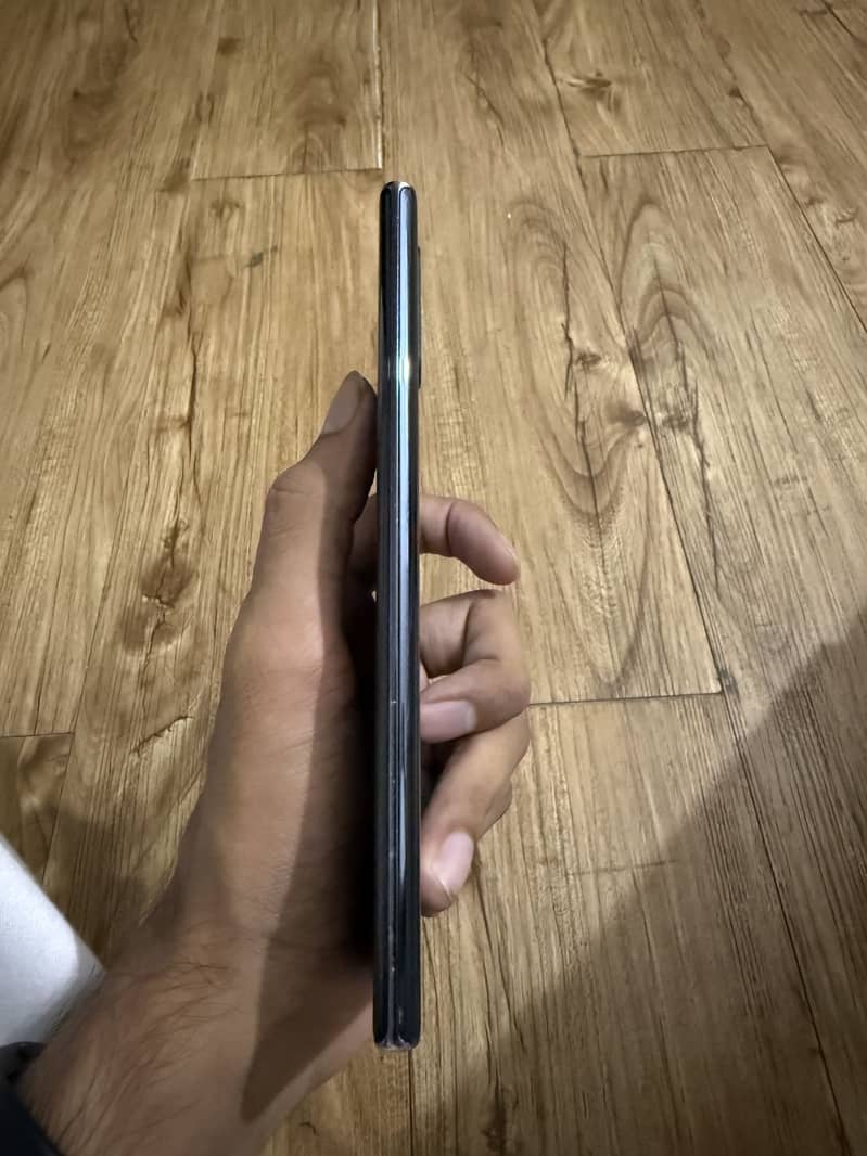 Samsung Mobile Note 10 Plus 3