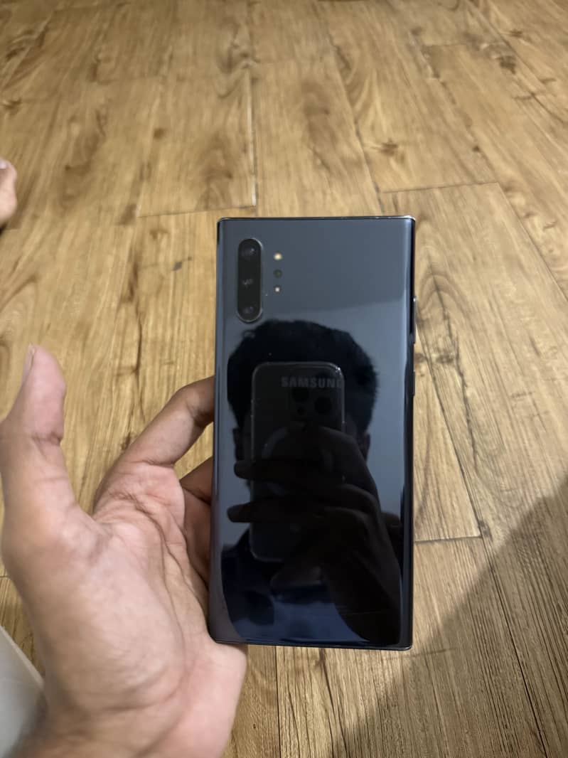 Samsung Mobile Note 10 Plus 4