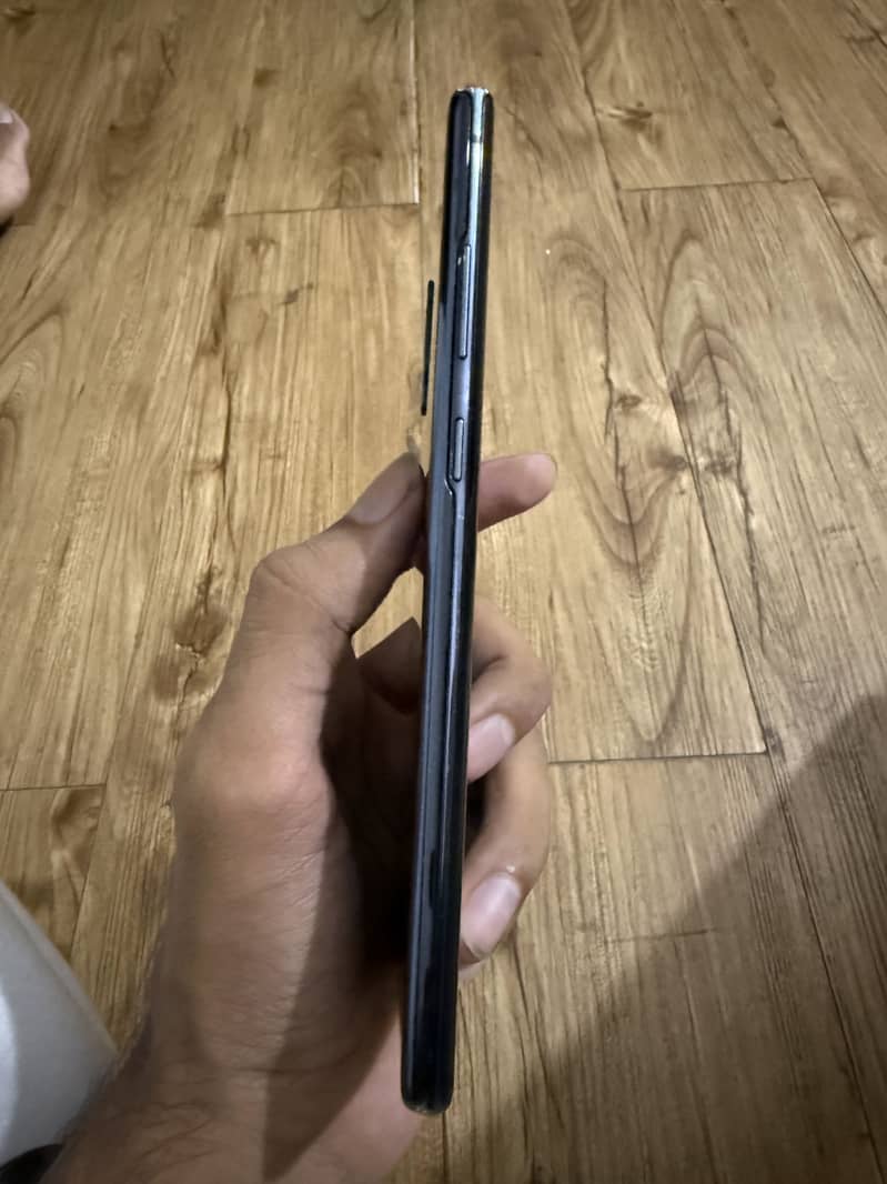 Samsung Mobile Note 10 Plus 5
