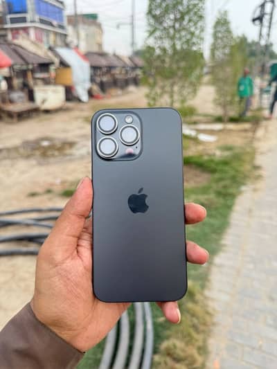 Apple iPhone 15 Pro Max