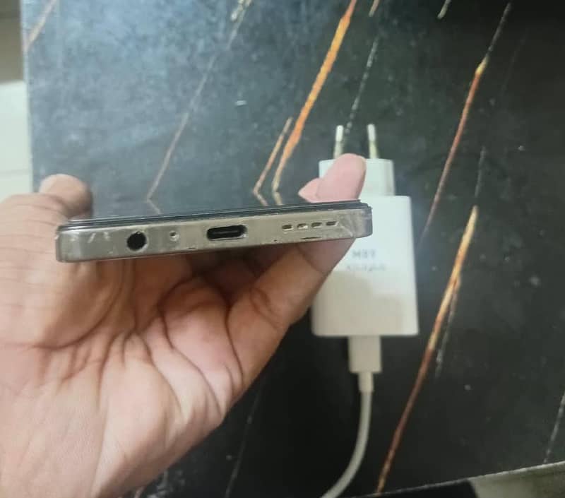 Infinix Note 30 Pro 4