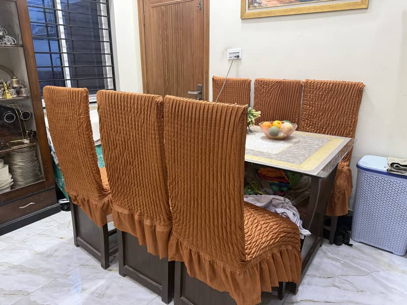 Dining table 3