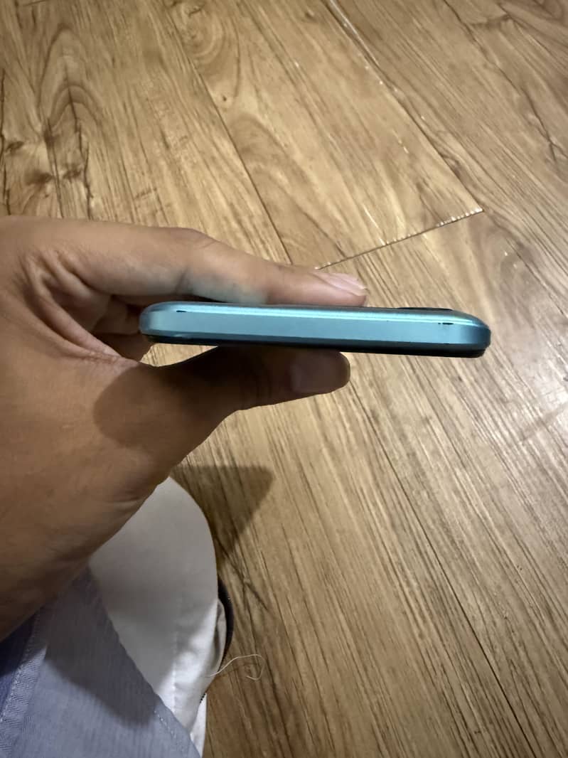 Tecno Spark 8C 5