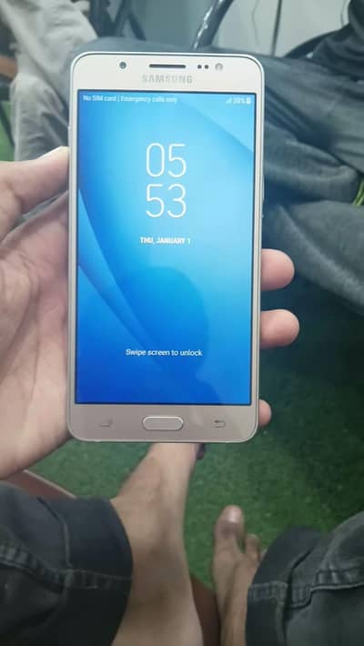 Samsung Mobile J5 Pro pta approved 2/16gb all ok .