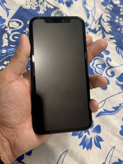 iPhone xR