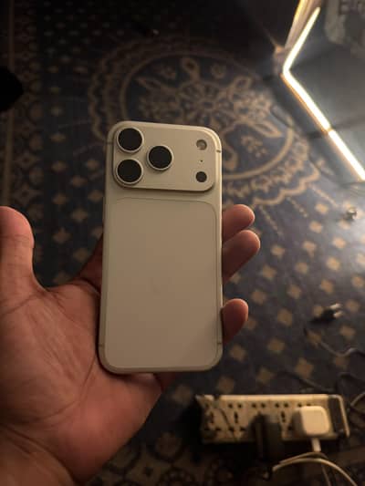 Apple iPhone 17 Pro MDM