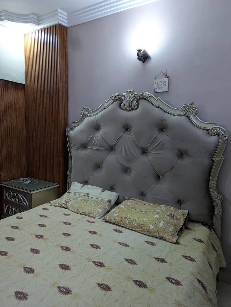 bedroom set 0