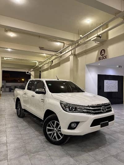 Toyota revo 2019
