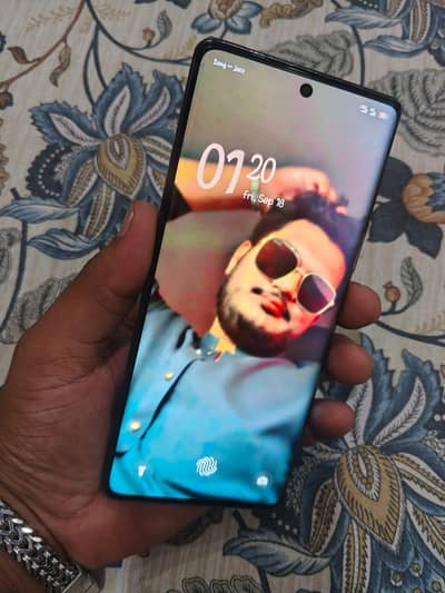 I'm selling my phone change device
