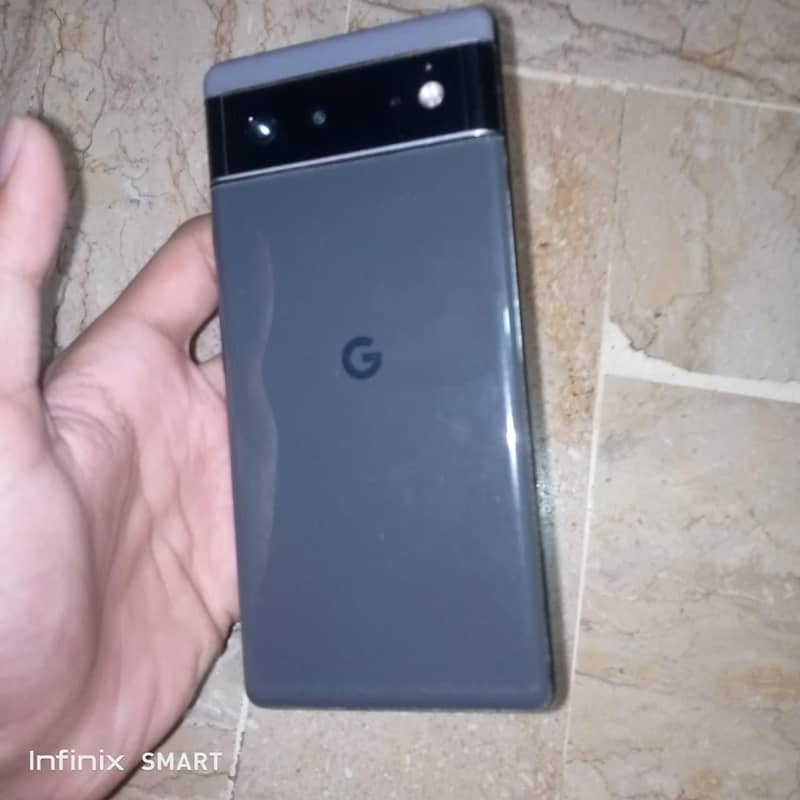 Google Pixel 6 4