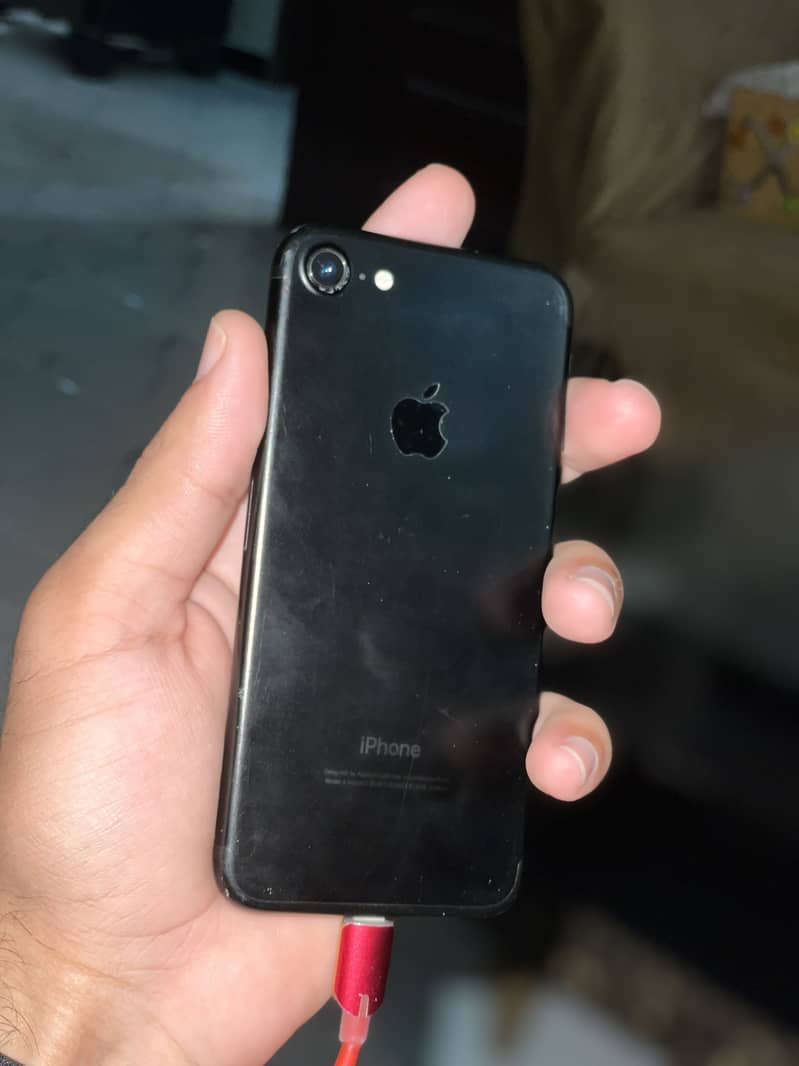 Apple iPhone 7 6