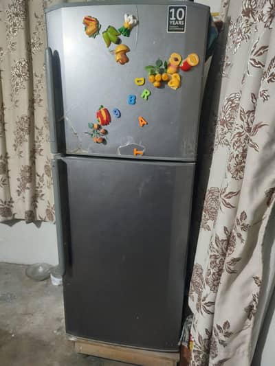 full size Frige good condition for sale