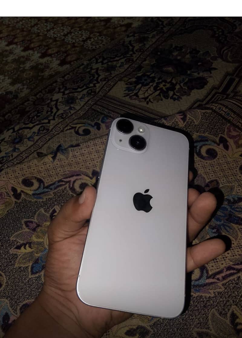 Apple iPhone 14 2
