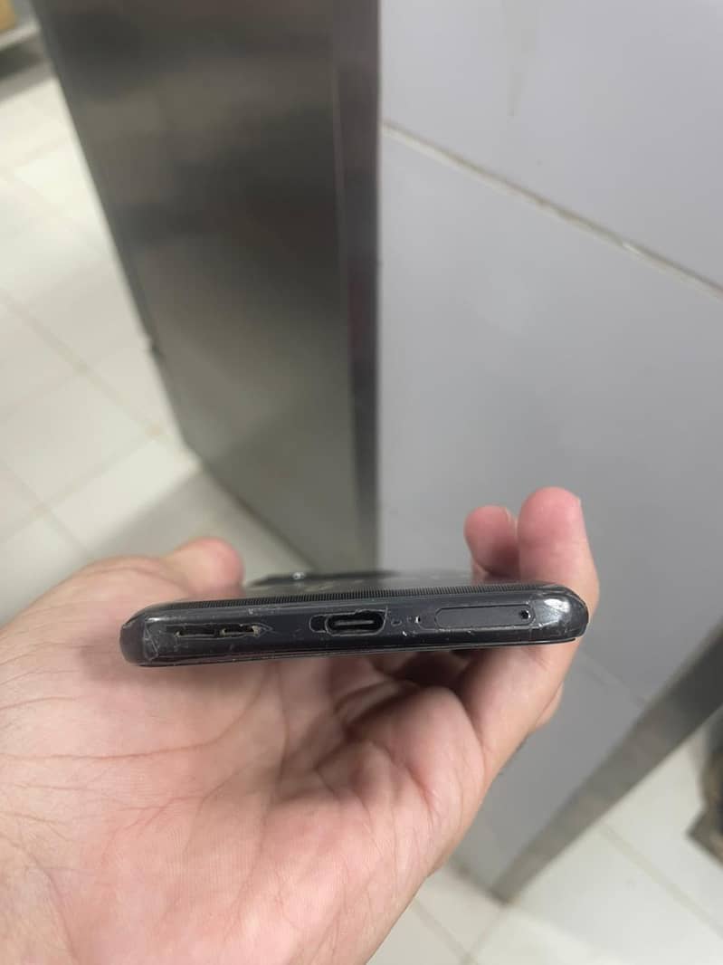 One Plus 10T 3