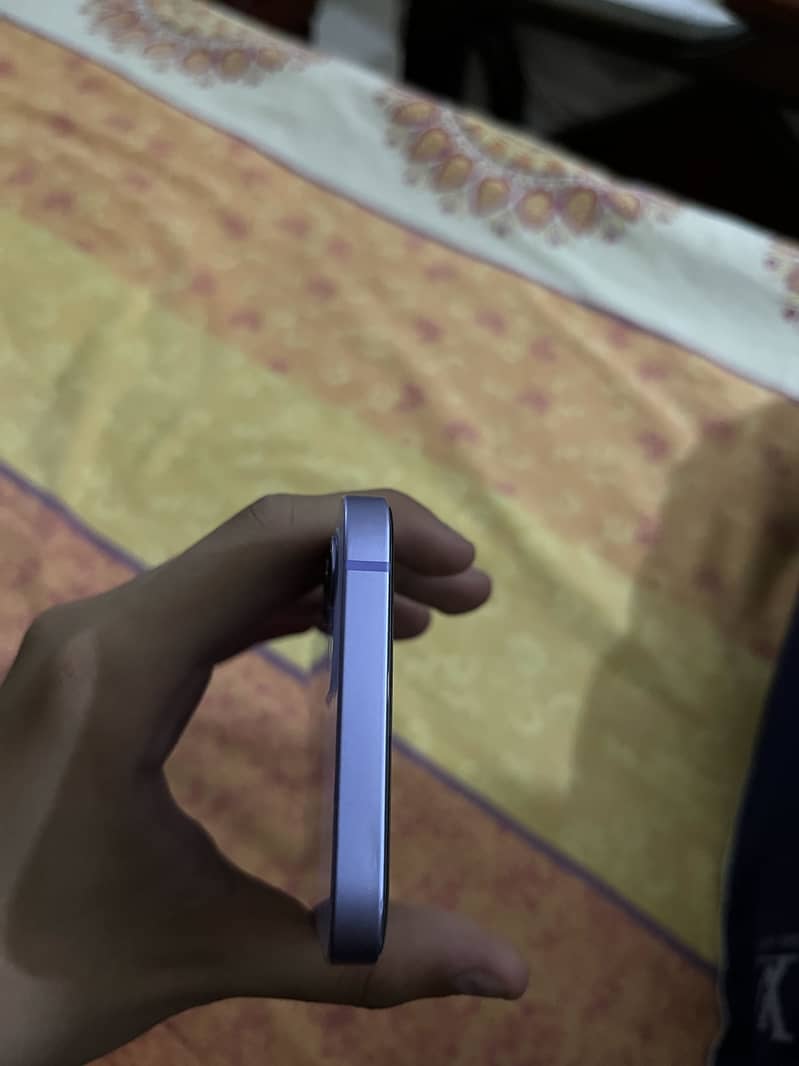 Apple iPhone 12 5