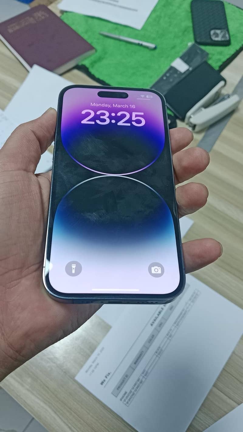 Apple iPhone 14 Pro 2