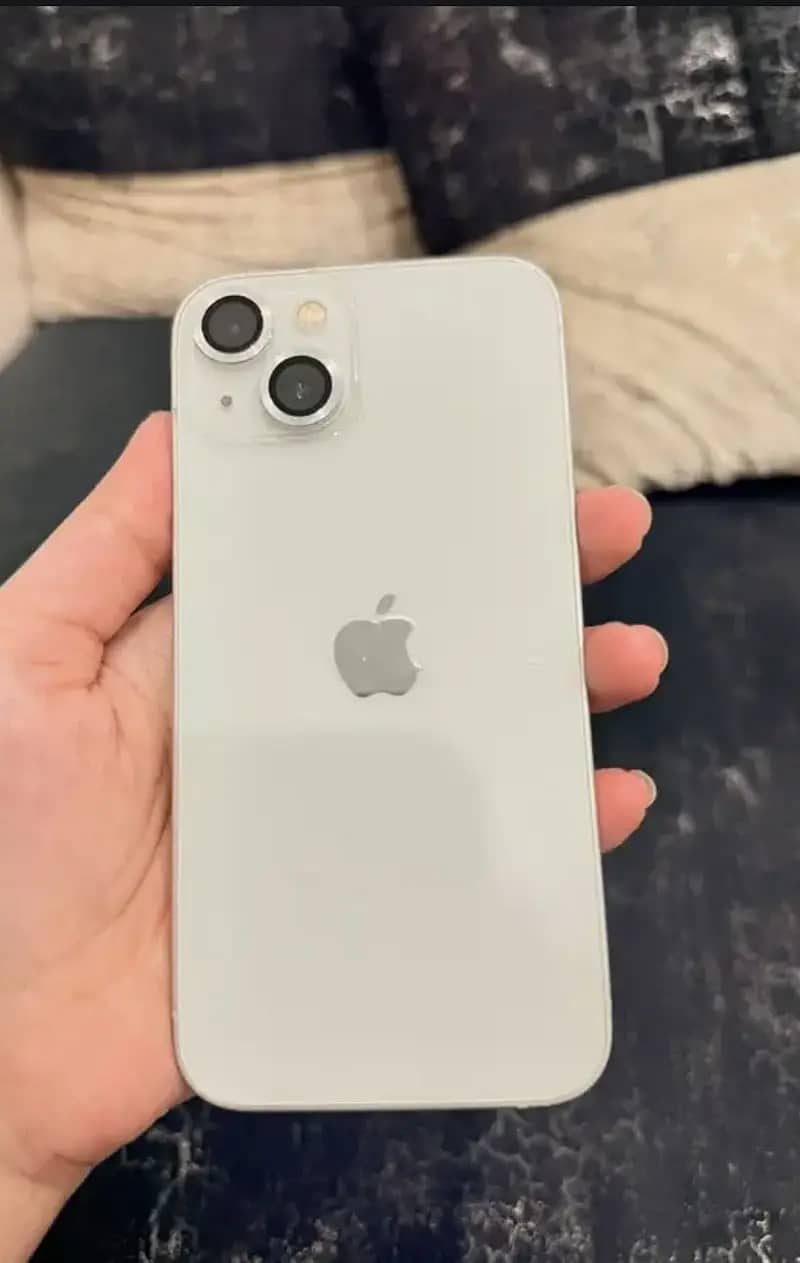 Apple iPhone 13 2