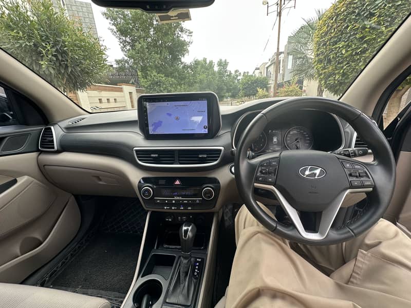 Hyundai Tucsun FWD 2022 9