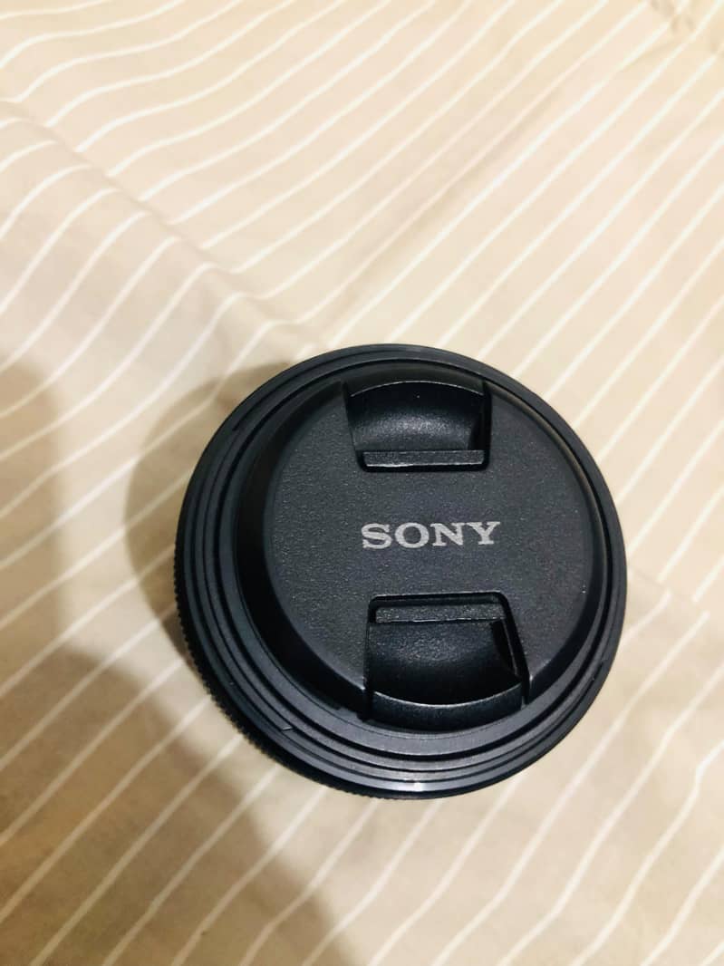 Sony 50mm 1.8 E mount 2