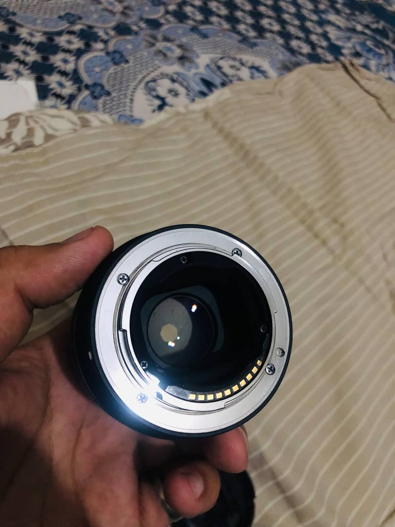 Sony 50mm 1.8 E mount 3