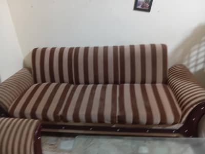 5 seater sofa set for urgent sale