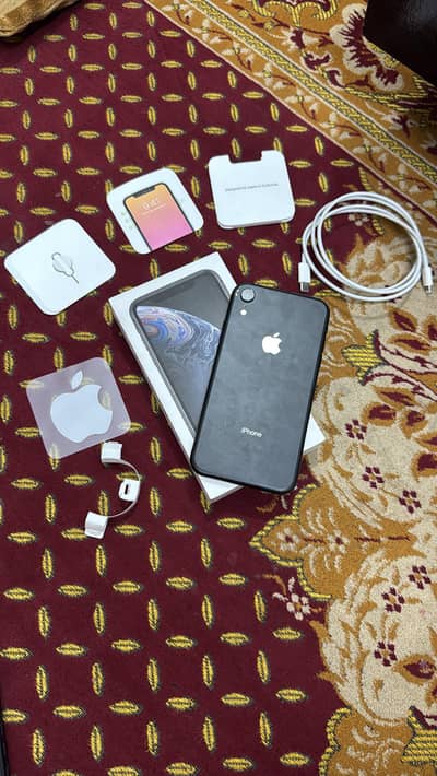 Apple iPhone XR