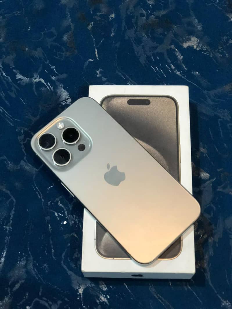 Apple iPhone 15 Pro 0