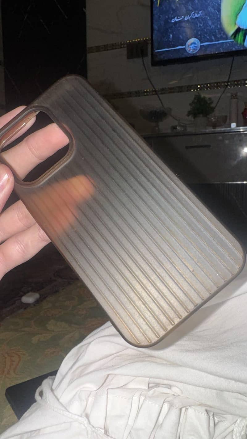 Apple iPhone 15 Pro 3