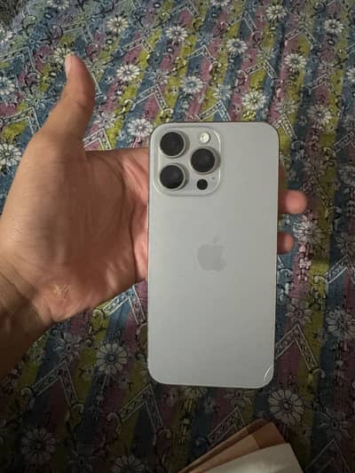Apple iPhone 15 Pro Max