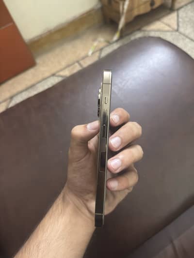 Apple iPhone 14 Pro