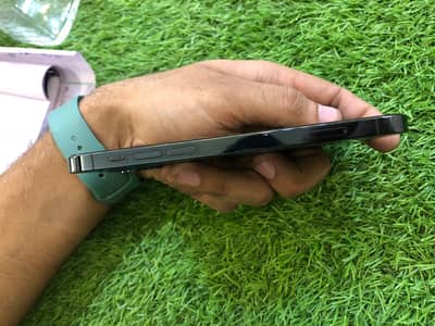 Apple iPhone 12 Pro