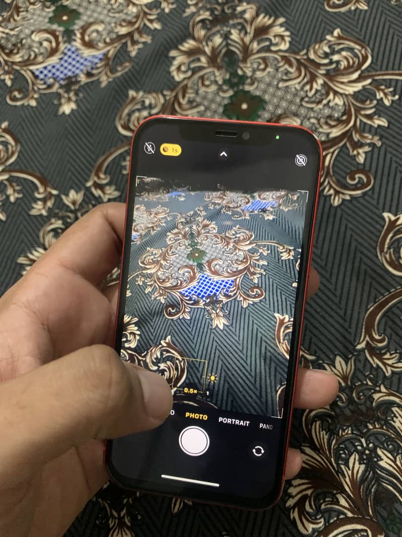 Apple iPhone 12 3