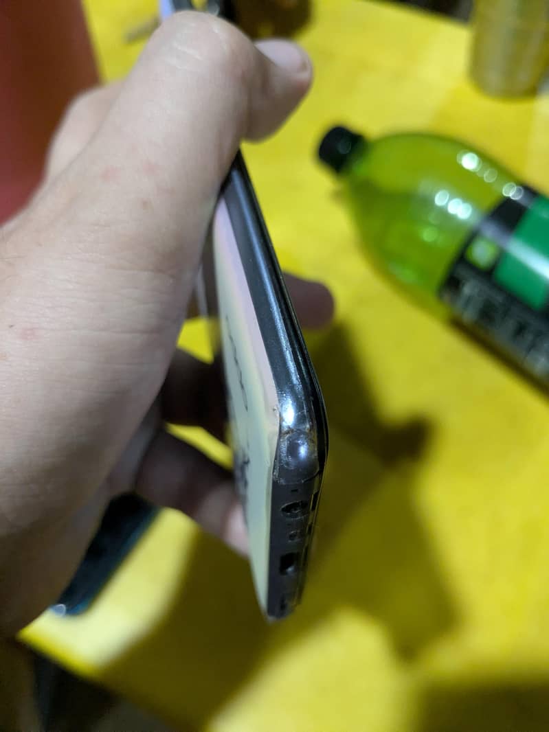 OPPO A95 8