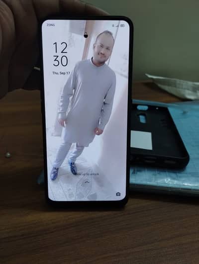 Oppo Reno 2z jaldi sale karna ha