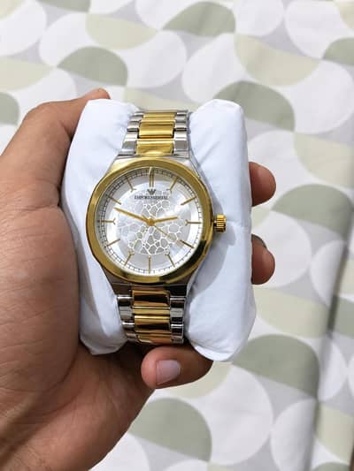 Pack of two mens watches