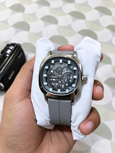 Pack of two mens watches