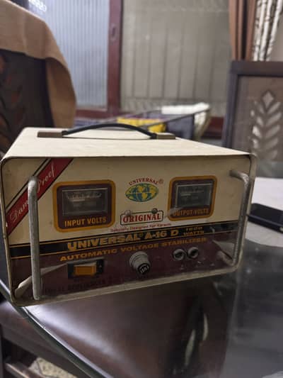 Universal A16 1600 watt stablizer