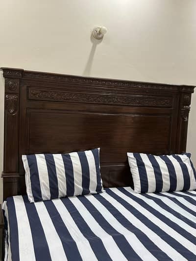 Complete Home Furniture Set – Barely Used, Like New (1 Year Only)