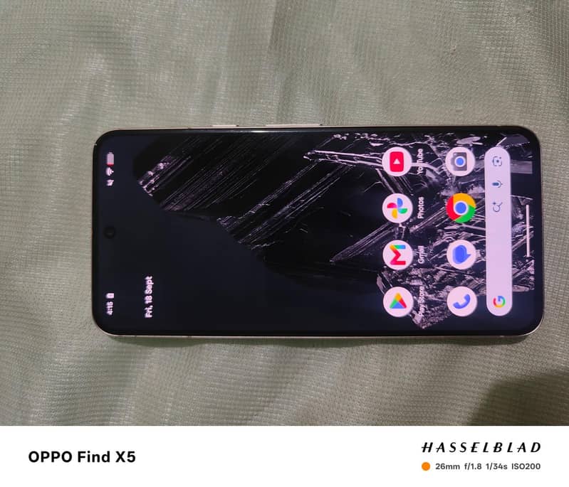 Google Pixel 8 4
