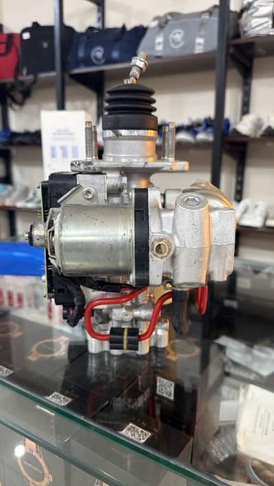 ABS HYDRAULIC PUMP AND BRAKE BOOSTER ASSEMBLY LAND CRUISER PRADO