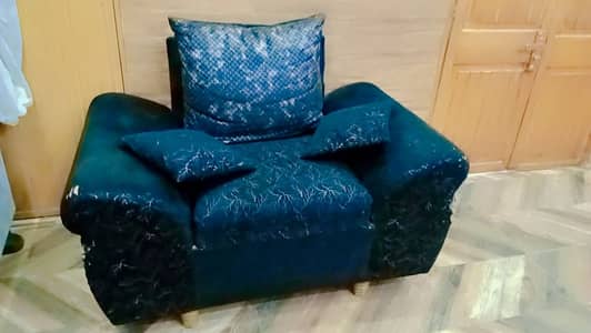 Sofa Set for Sale – Good Condition