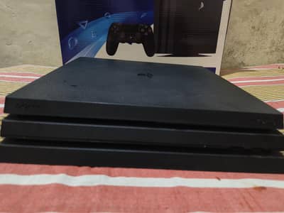 PS4 pro 1 Tb non jailbreak 13.50 100% sealed