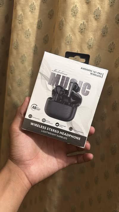 Earbuds with 6 months warranty