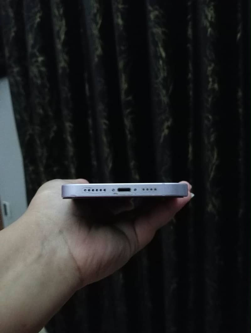 Apple iPhone 14 plus 3