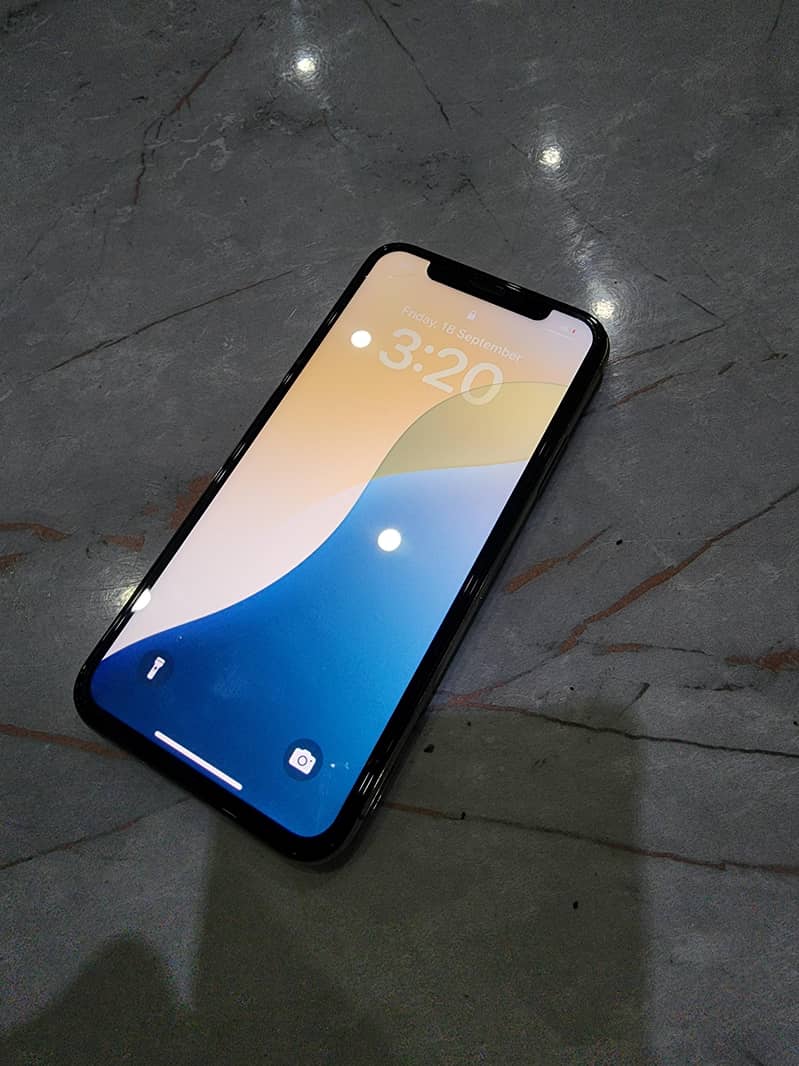 Apple iPhone X 1