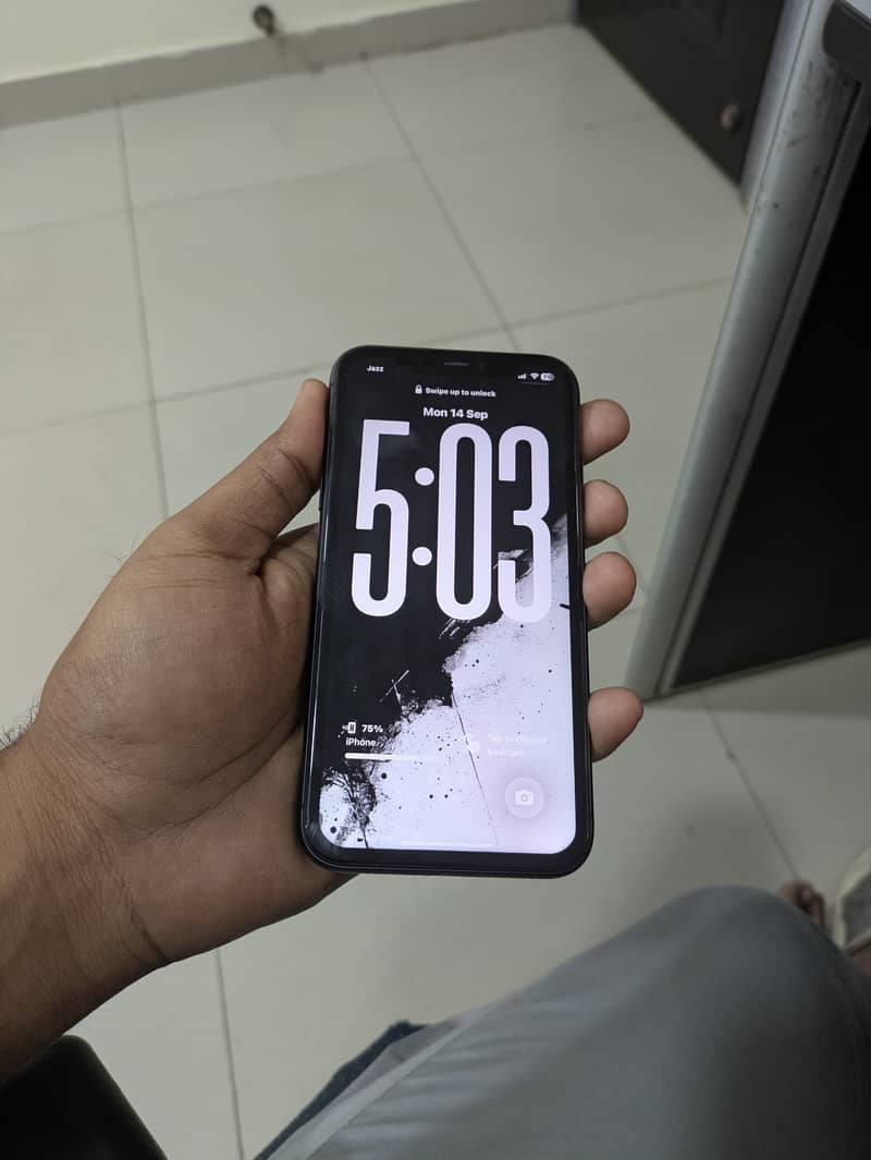 Apple iPhone 11 6