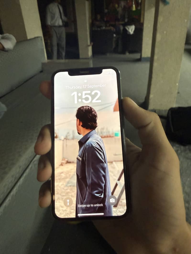 Apple iPhone X 1